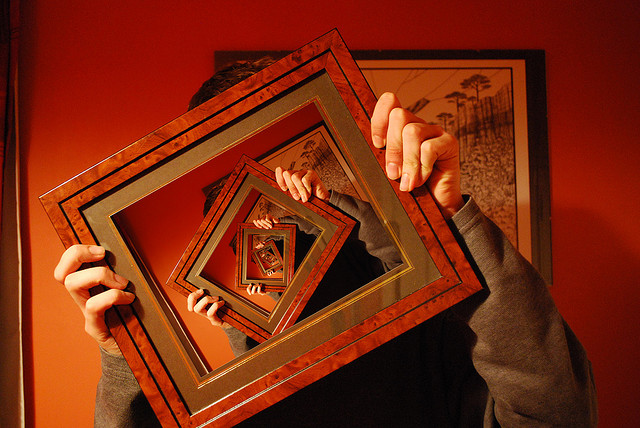 infinite picture frames